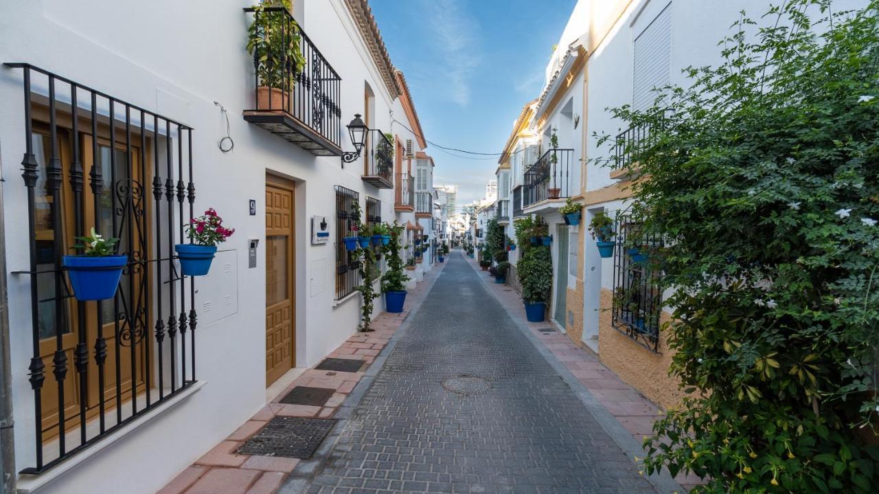 Veranera Hostel Estepona Exterior photo