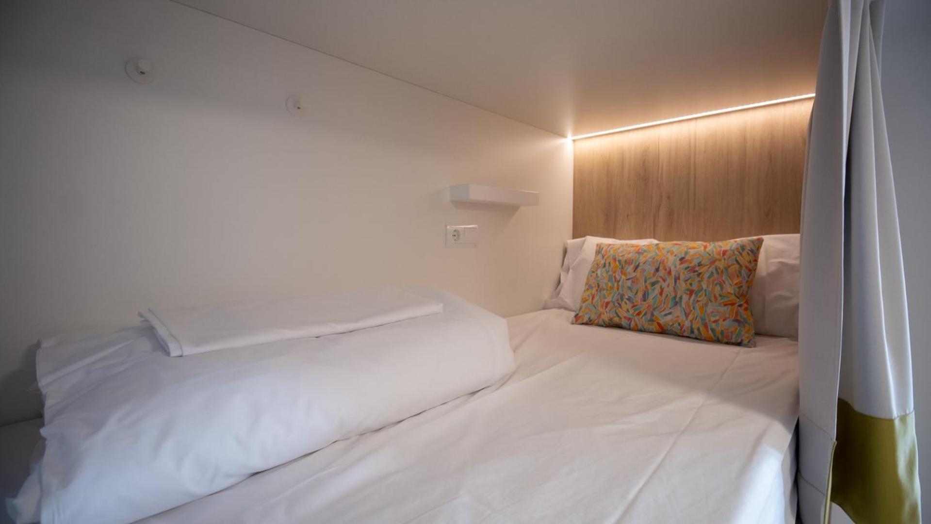 Veranera Hostel Estepona Room photo